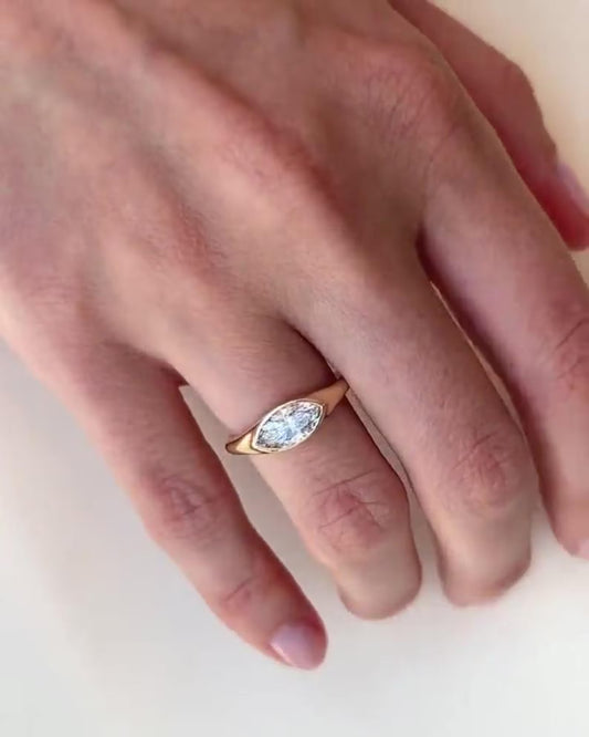 East West 1.5 CT Marquise Cut Moissanite Engagement Ring 14K Solid Gold Lab Grown Diamond Ring Bezel Set Ring Solitaire Ring Promise Ring.