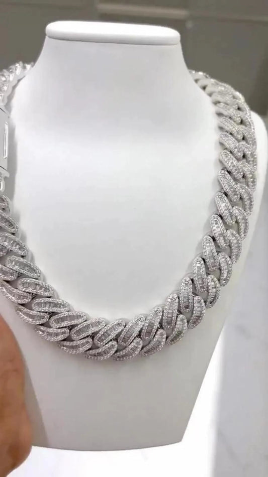Round & Baguette Diamond Cuban Link Chain Iced Out Hip Hop Necklace for Men