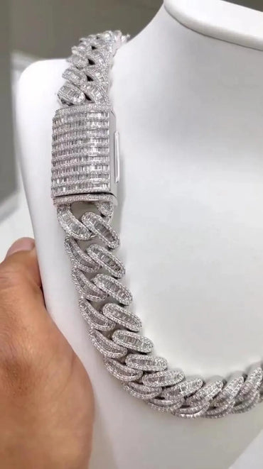 Round & Baguette Diamond Cuban Link Chain Iced Out Hip Hop Necklace for Men