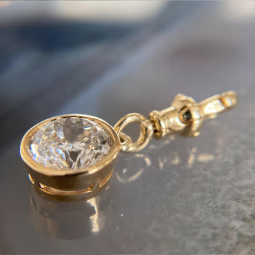 Portuguese Cut Bezel Set Sparkly Pendant Simple Elegant Jewelry