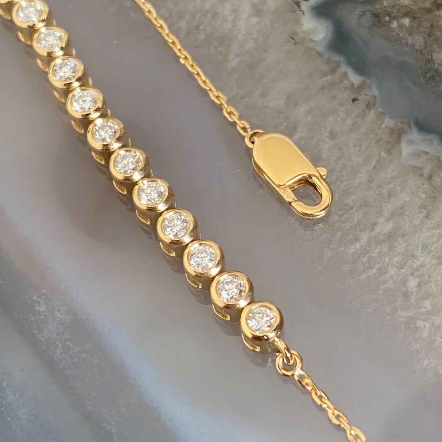 Tennis Bracelet Lab Grown Diamond. Bezel Set Tennis Bracelet. 2.0 carat. Stackable Bracelet