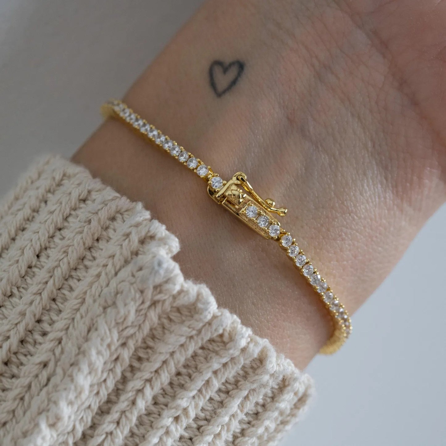 Round Moissanite Tennis Bracelet 14K Gold wedding Bracelet 2.00 MM Moissanite & Lab Grown Classic Minimalist Dainty Stacking Bracelet for Women