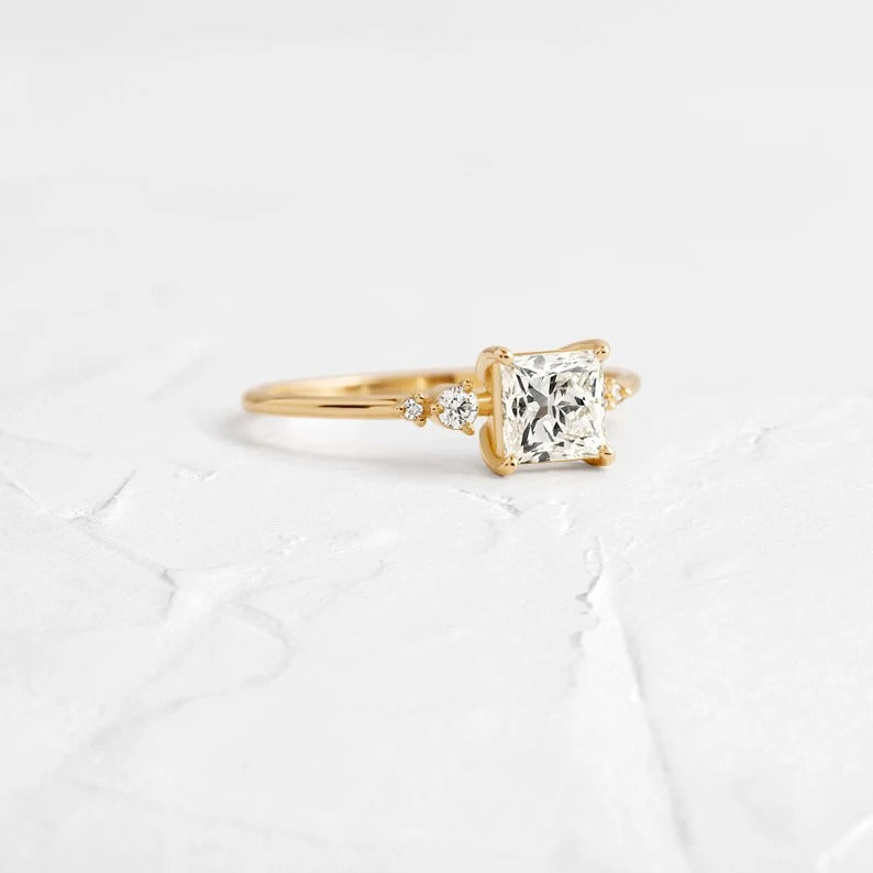 2 CT Princess Cut Cluster Moissanite Engagement Ring Princess Cut Lab Grown Diamond Ring 14K Solid Gold Vintage Ring CVD Diamond Ring.