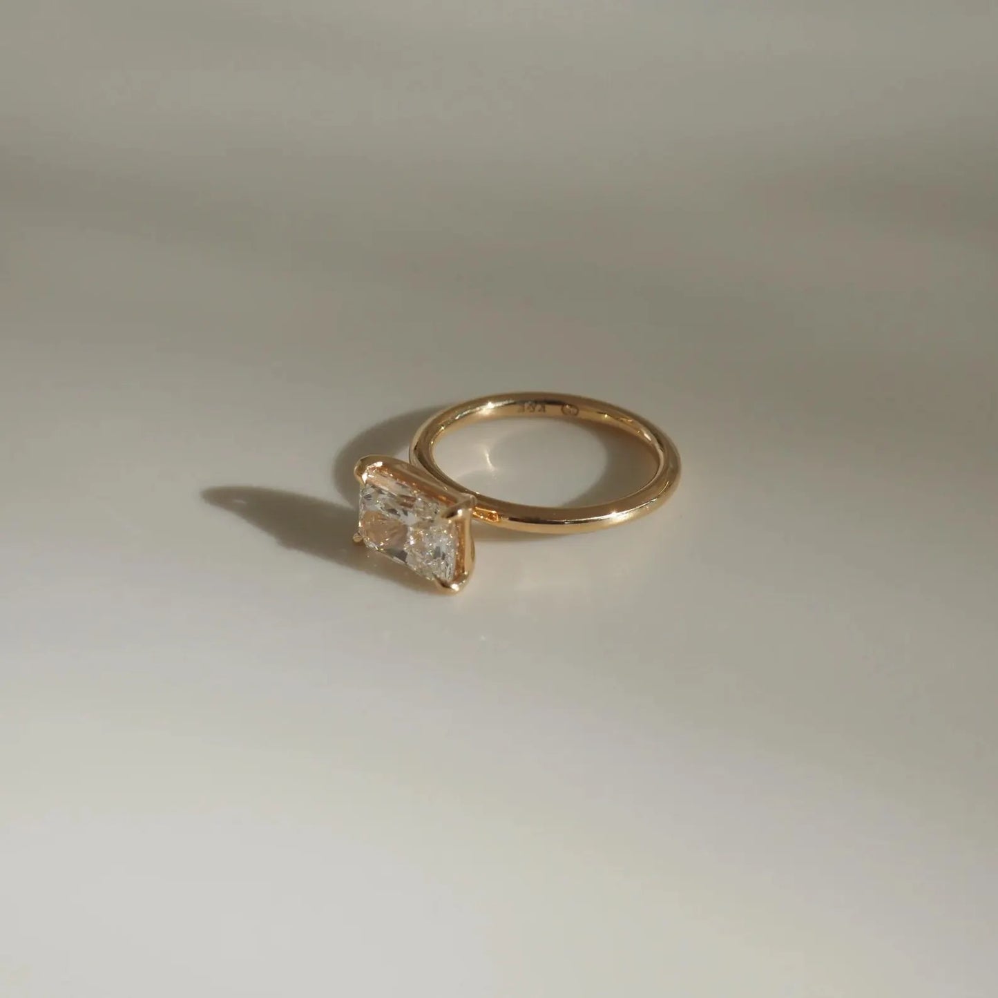 East West 2 CT Radiant Cut Moissanite Engagement Ring, 14KSolid Gold Lab Grown Diamond Wedding Ring, Anniversary Ring Radiant Diamond Ring.