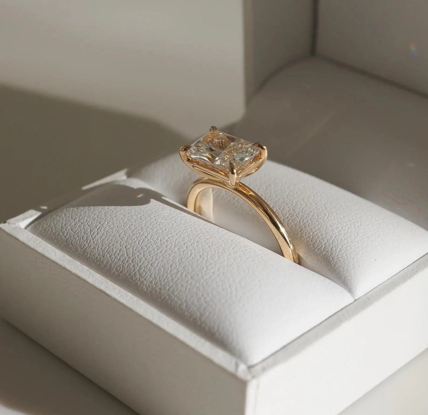 East West 2 CT Radiant Cut Moissanite Engagement Ring, 14KSolid Gold Lab Grown Diamond Wedding Ring, Anniversary Ring Radiant Diamond Ring.
