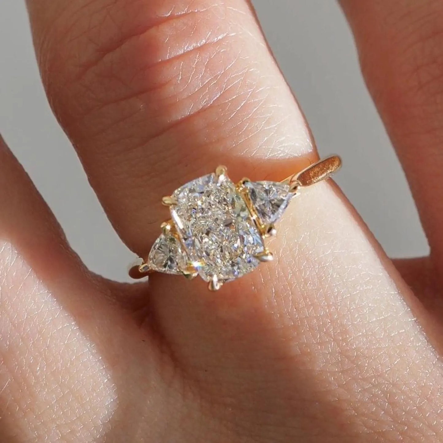 Elongated Cushion Cut Moissanite Trilogy Ring Three Stone Ring Lab Grown Diamond Engagement Ring 14K Gold Promise Anniversary Ring for Her