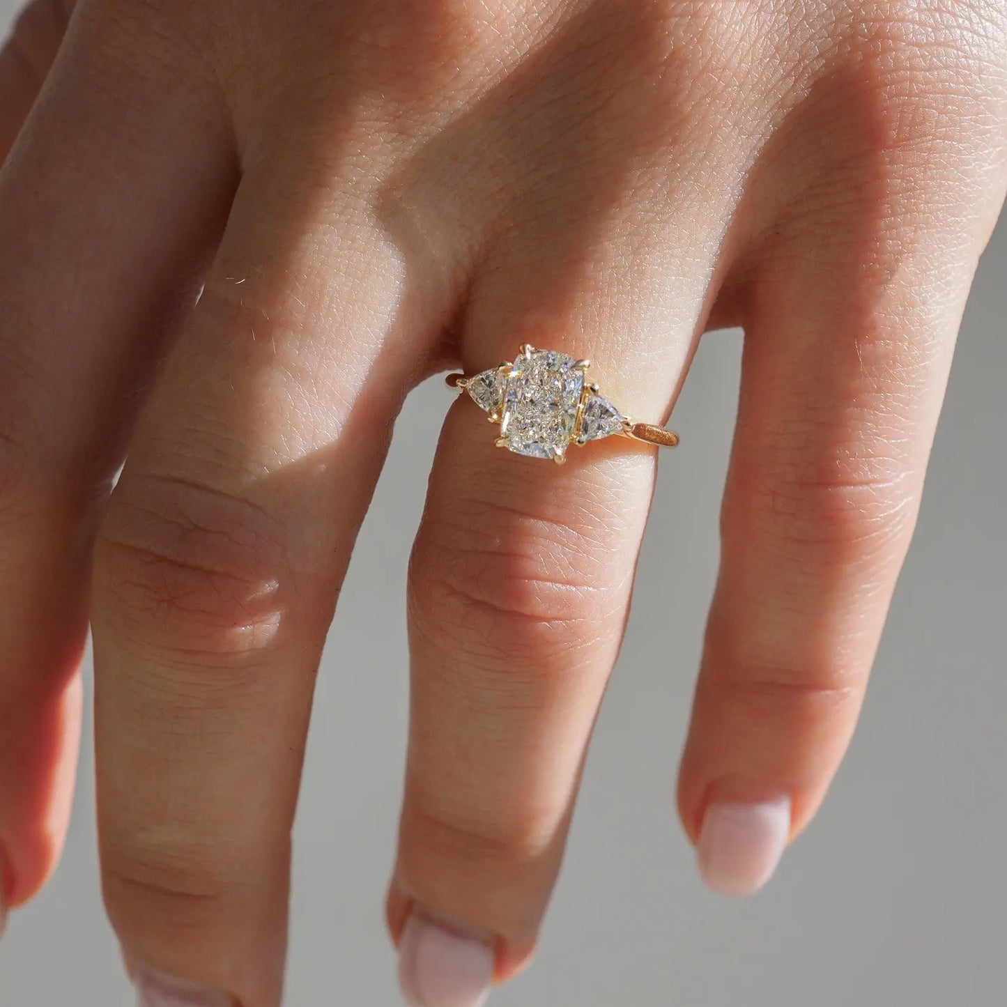 Elongated Cushion Cut Moissanite Trilogy Ring Three Stone Ring Lab Grown Diamond Engagement Ring 14K Gold Promise Anniversary Ring for Her