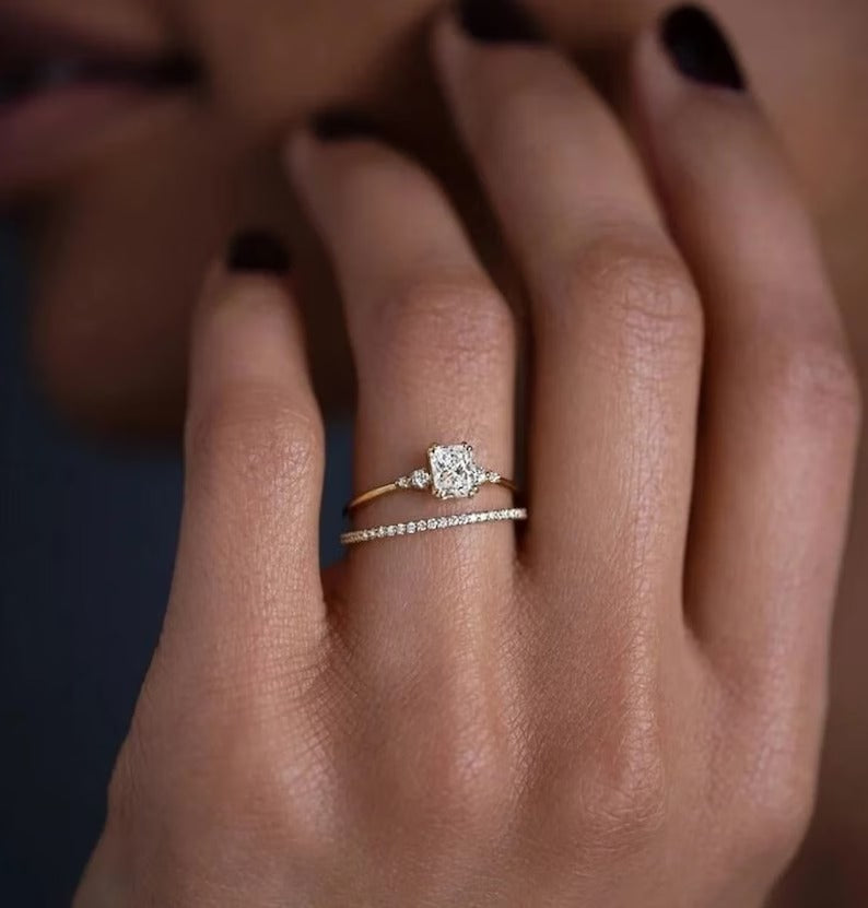 1 CT Radiant Cut Moissanite Engagement Ring Radiant Lab Grown Diamond Ring Radiant Cluster Wedding Ring 14K Solid Gold Anniversary Gifts.