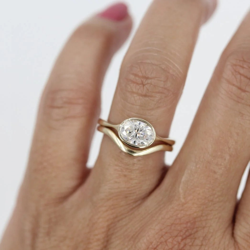 East West Oval Cut Moissanite Engagement Ring 1CT Oval Bezel Engagement Ring Oval Lab Grown Diamond Wedding Ring 14K Solid Gold Ring For Her