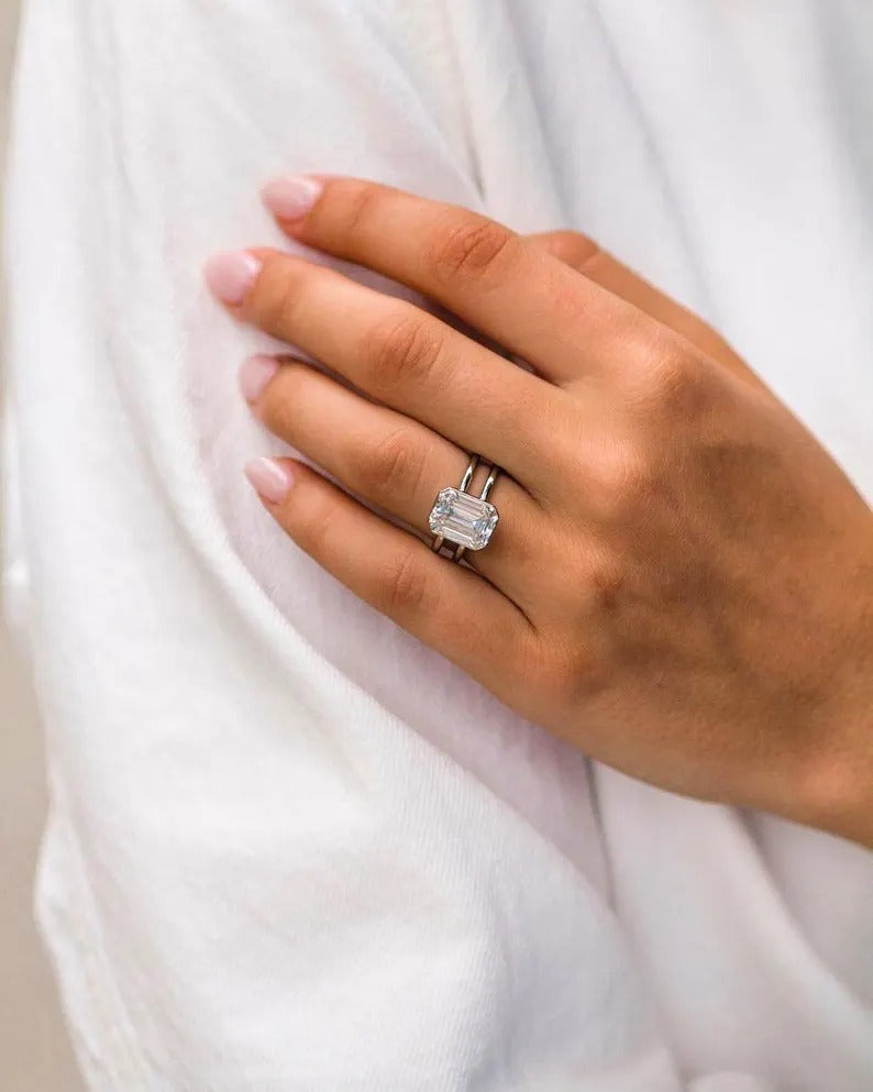 4CT Emerald Cut Moissanite Engagement Ring Dual Shank Bezel Setting Solitaire Ring 14KSolid Gold Lab Grown Diamond Designer Anniversary Ring