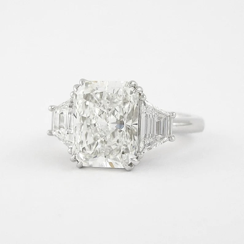 3.5CT Radiant Cut Moissanite Three Stone Engagement Ring Side Stone Trapezoids Wedding Ring 14K White Gold Lab Grown Diamond Ring For Women.