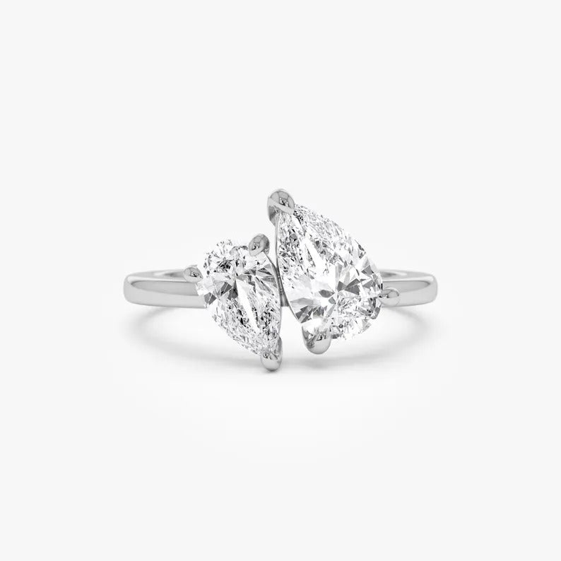 Toi et Moi Lab Grown Diamond Ring Two Stone Moissanite Engagement Ring 14K Solid Gold Anniversary Gifts For Women Lab Diamond You & Me Ring.