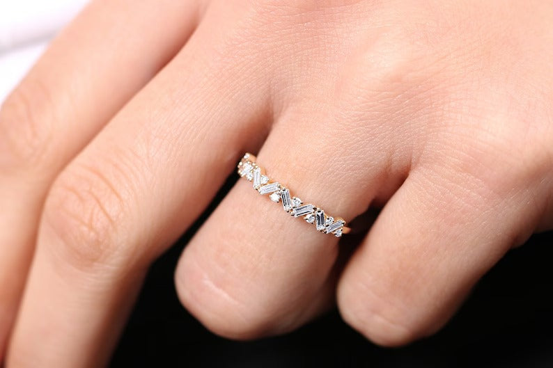 Baguette Diamond Ring Baguette Moissanite Diamond Wedding Ring in 14K Solid Gold Alternating Baguette Round Diamond Ring Lab Grown Ring.