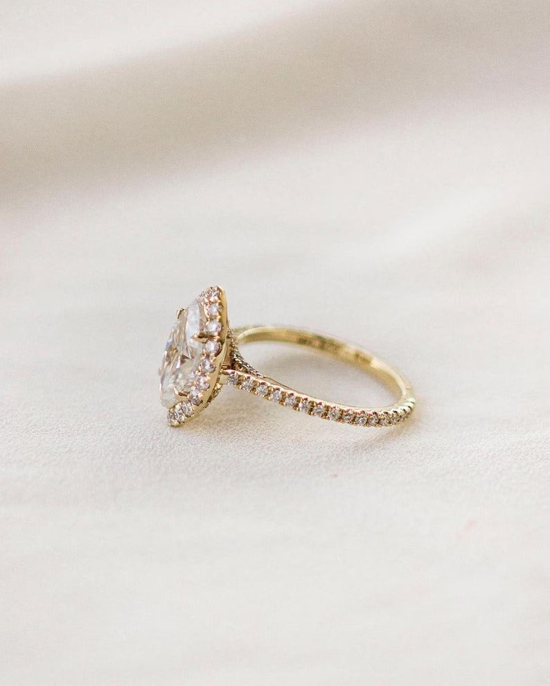 3 CT Marquise Moissanite Engagement Ring Marquise Halo Lab Grown Diamond Wedding Ring 14K Solid Gold Ring CVD Diamond Anniversary Ring.