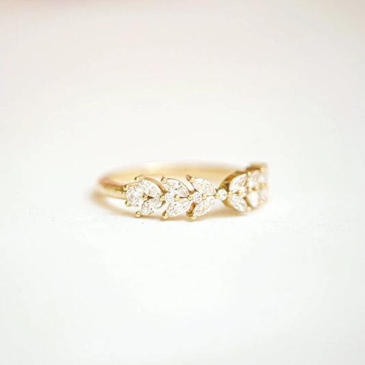 1.15 TW Marquise Cut Lab Grown Diamond Band Round Side Stone 14K Solid Gold Moissanite Wedding Band For Women Matching Anniversary Band.