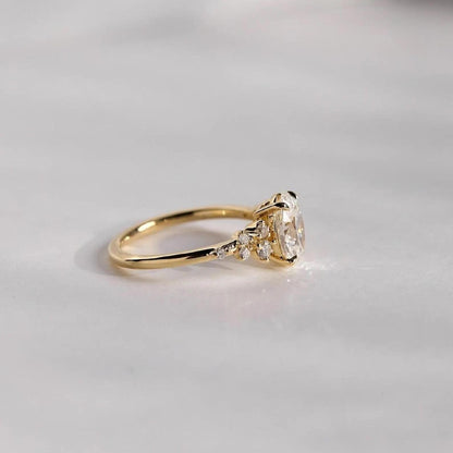3 CT Oval Moissanite Engagement Ring Oval Cluster Diamond Wedding Ring 14K Solid Gold Anniversary Ring Oval Vintage Ring.