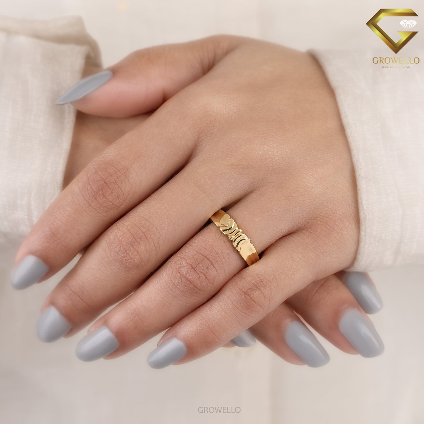 Minimalist Sculpted Band Ring, Solid Gold or Sterling Silver, Modern Unisex Jewelry