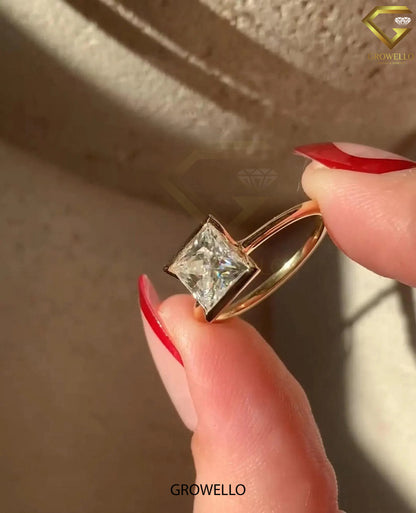2CT Princess Half-Bezel Engagement Ring, Low-Profile Modern Square, Solid gold, Lab-Grown or Moissanite Diamond