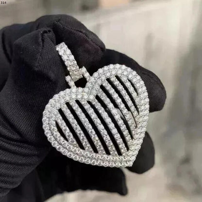 Fully Iced out Heart Charm Pendant VVS Moissanite Diamond Hip Hop Women Pendant