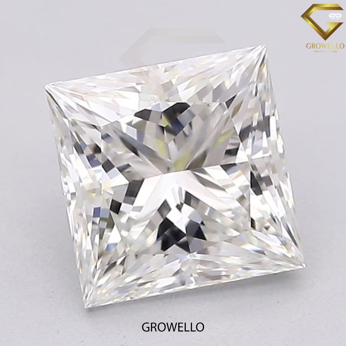 Square-cut diamond with 'Growello' branding on a light gray background
