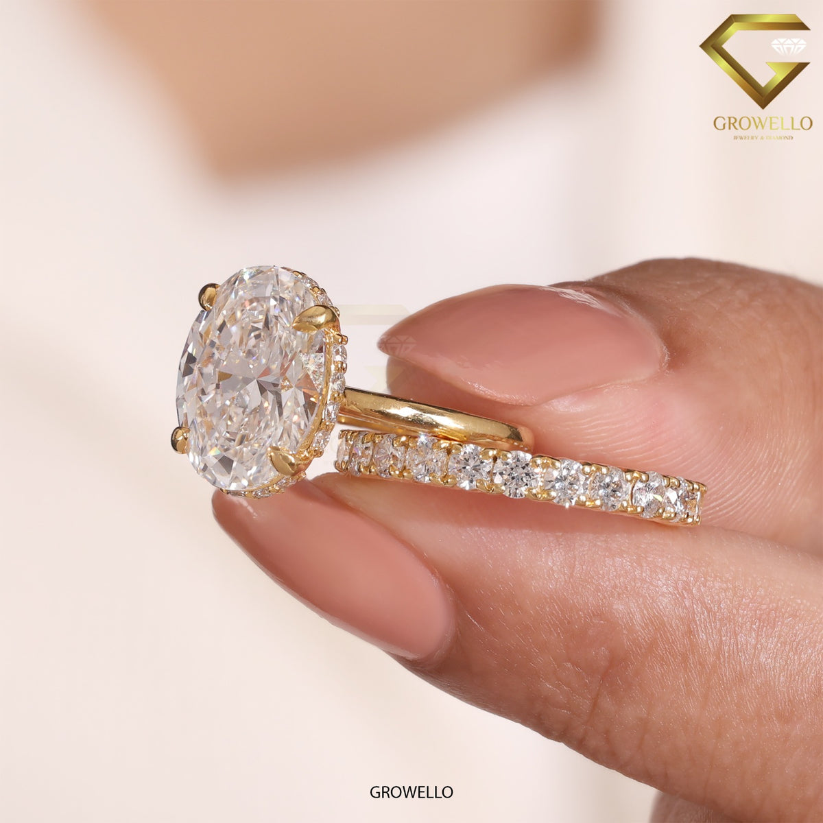 4 CT Oval Bridal Set Engagement Ring, Pavé Split Shank, Solid Gold, Lab Grown Diamond or Moissanite