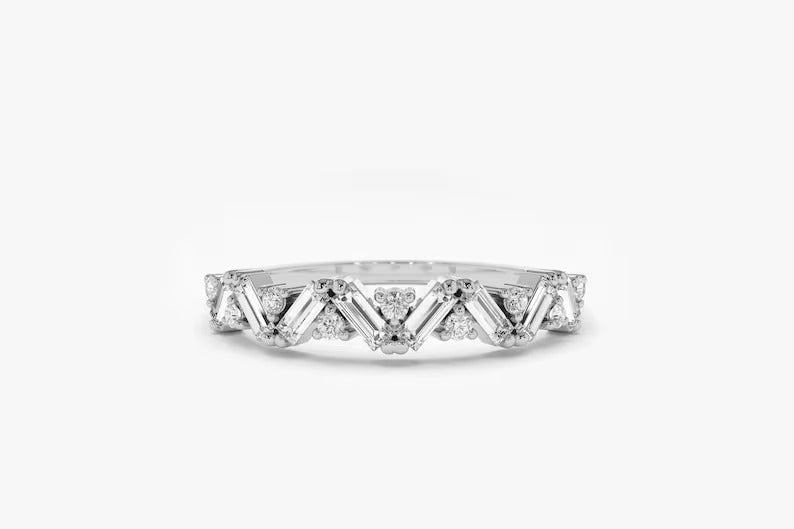 Baguette Diamond Ring Baguette Moissanite Diamond Wedding Ring in 14K Solid Gold Alternating Baguette Round Diamond Ring Lab Grown Ring.