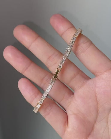 "Elegant Baguette Moissanite Diamond Tennis Bracelet – 14K Solid Gold Tennis Bracelet, Lab Grown Diamond Tennis Bracelet, Dainty Bracelet, Gift for Her Luxury Sparkle & Timeless Design"